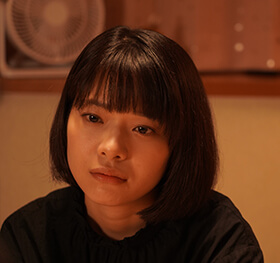 岸井ゆきの